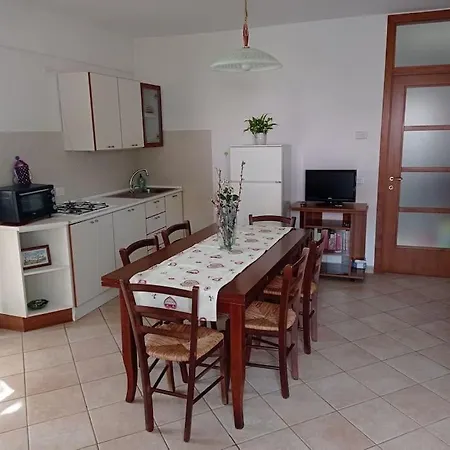 Casa Linda * 西尼加利亚