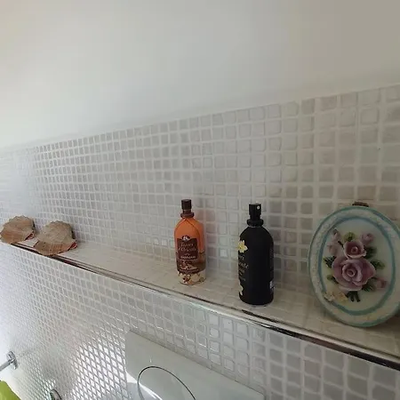 Casa Linda Apartman *